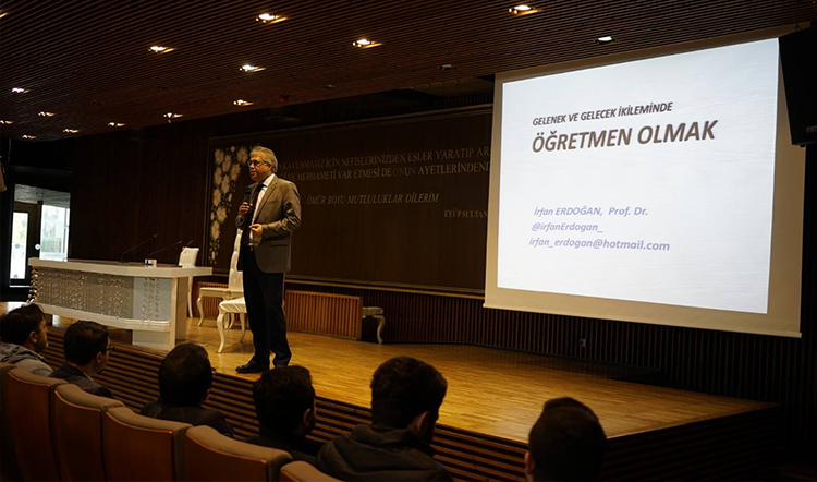 Gelenekten geleceğe öğretmen olmak Kılavuz Akademi'de Gelenekten geleceğe öğretmen olmak Kılavuz Akademi'de