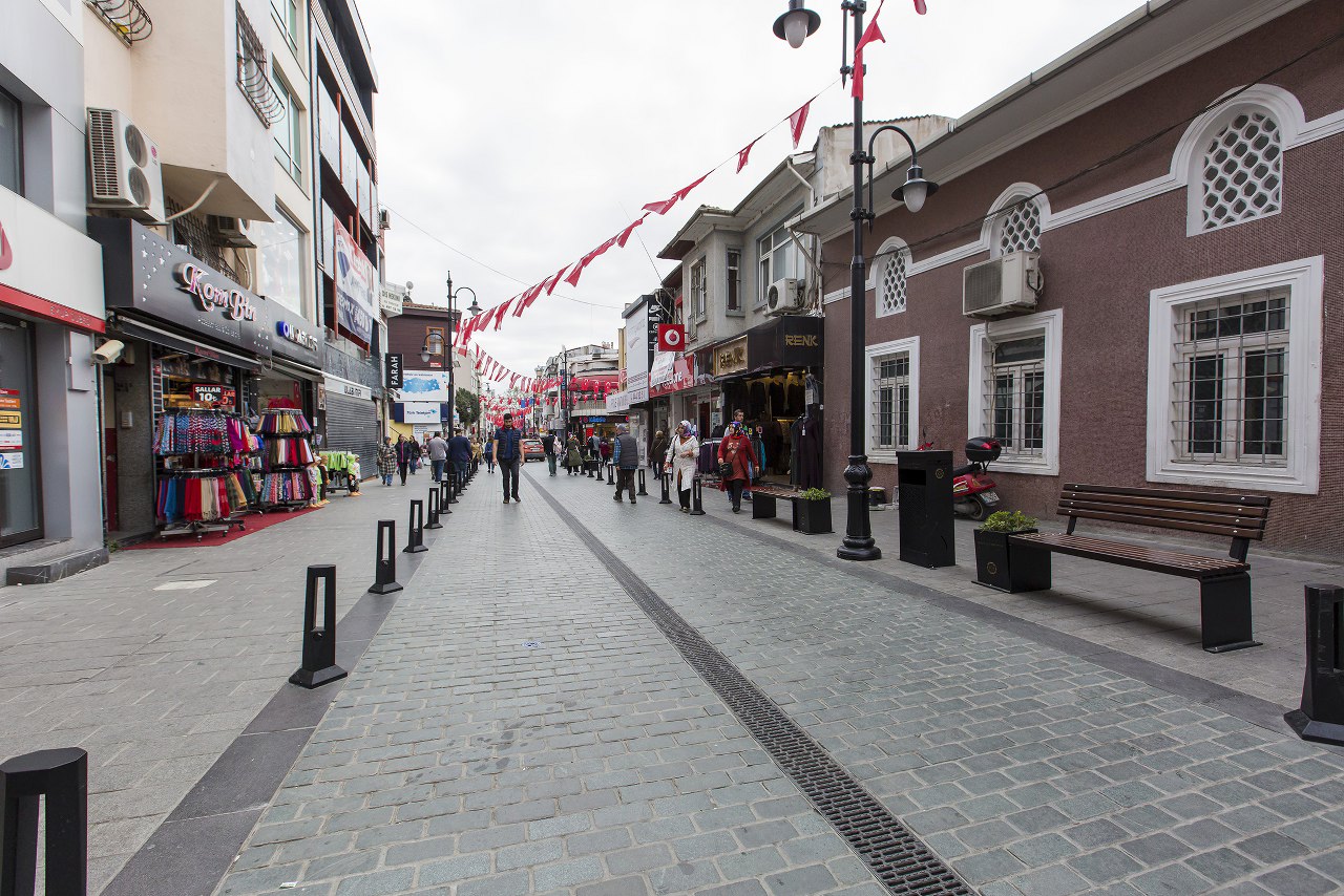 ESTAM, Eyüpsultan Tarihi Merkez, Fahri Korutürk Caddesi, Eyüpsultan Belediye Başkanı Remzi Aydın ESTAM, Eyüpsultan Tarihi Merkez, Fahri Korutürk Caddesi, Eyüpsultan Belediye Başkanı Remzi Aydın