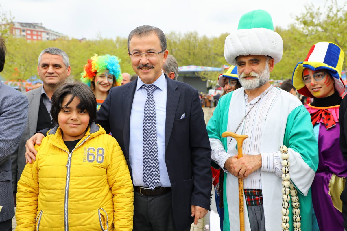 Eyüpsultan Belediyesi, Eyüpsultan Belediye Başkanı Deniz Köken, Çocuk Sanat Festivali Eyüpsultan Belediyesi, Eyüpsultan Belediye Başkanı Deniz Köken, Çocuk Sanat Festivali
