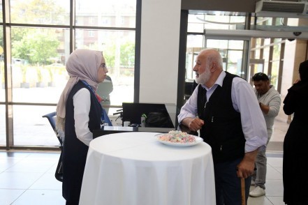 Eyüpsultan Belediyesi, Karşılama – Yönlendirme personeli Eyüpsultan Belediyesi, Karşılama – Yönlendirme personeli