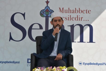 Eyüpsultan Belediyesi, Eyüpsultan Camii Meydanı, Sohbet Meclisi