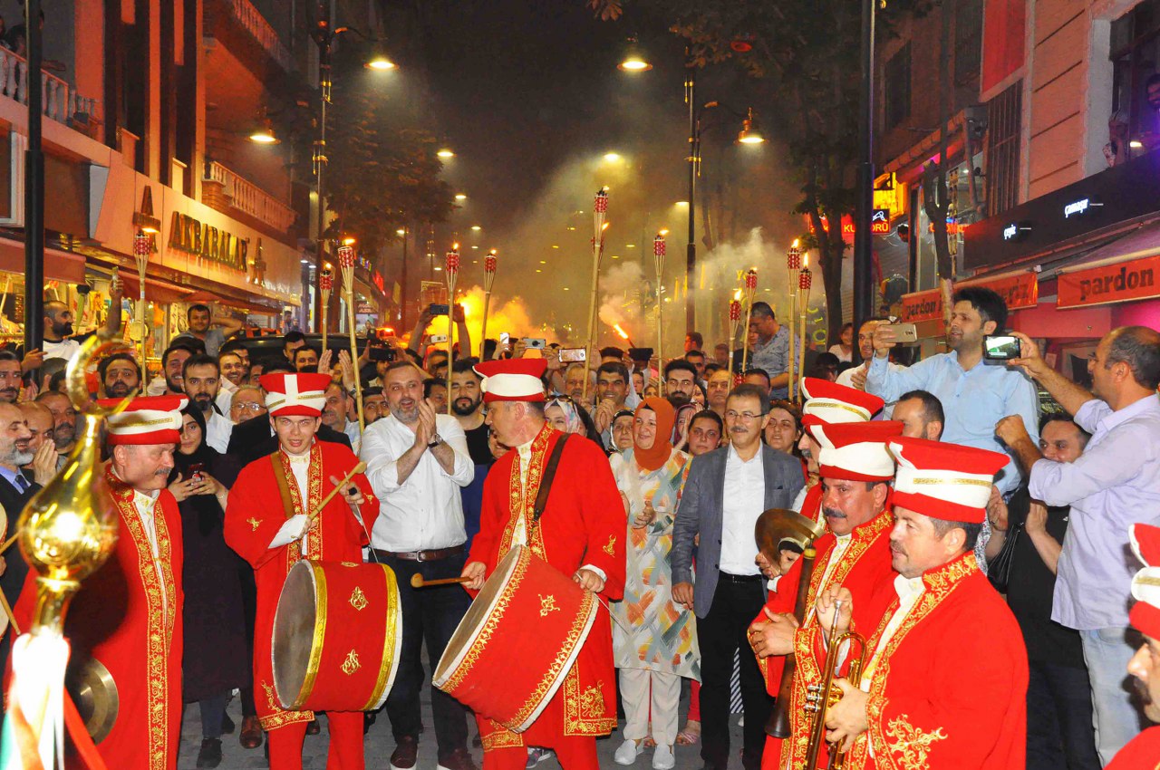 İstanbul, Fetih, Eyüpsultan, Fetih Yürüyüşü, Eyüpsultan Belediye Başkanı Deniz Köken