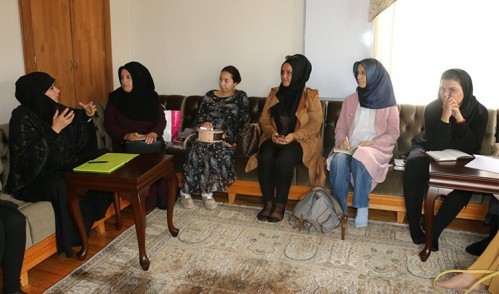 Eyüpsultan'da “Esma-i Hüsna Sırları” Semineri Eyüpsultan'da “Esma-i Hüsna Sırları” Semineri