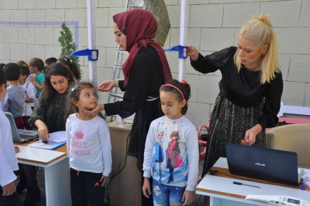 Eyüpsultan Belediyesi, Sağlıklı Yaşam Karavanı, Beslenme ve Diyet Uzmanları Şeyda Demirçelik, Mediha Sakur