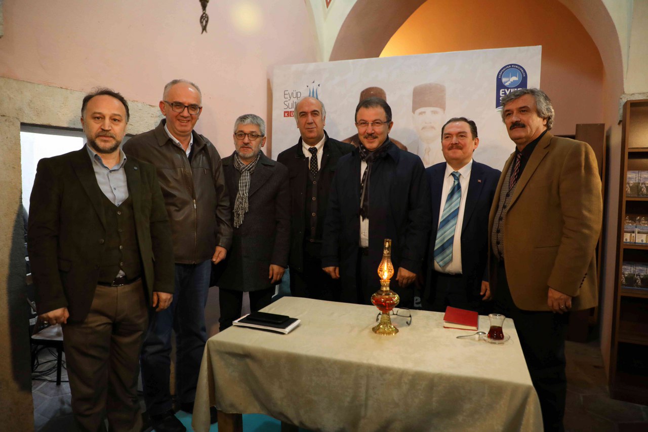 Eyüpsultan Belediyesi Kültür İşleri Müdürlüğü, Zal Mahmut Paşa Külliyesi, Mehmet Akif Ersoy Eyüpsultan Belediyesi Kültür İşleri Müdürlüğü, Zal Mahmut Paşa Külliyesi, Mehmet Akif Ersoy