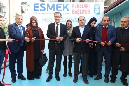 Eyüpsultan Belediyesi, Kadın ve Aile Hizmetleri Müdürlüğü, Eyüpsultan Mesleki Eğitim Kursları, ESMEK, Eyüpsultan Merkez Şubesi Eyüpsultan Belediyesi, Kadın ve Aile Hizmetleri Müdürlüğü, Eyüpsultan Mesleki Eğitim Kursları, ESMEK, Eyüpsultan Merkez Şubesi