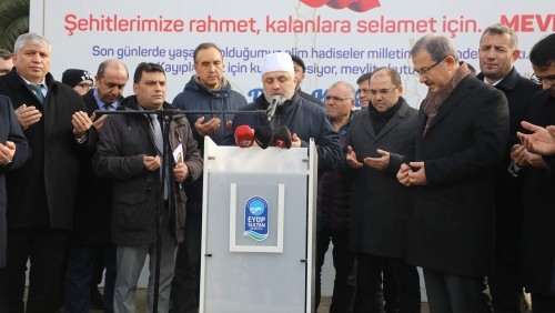 Eyüpsultan'da Şehitlerimize Mevlid-i Şerif Okutuldu Eyüpsultan'da Şehitlerimize Mevlid-i Şerif Okutuldu