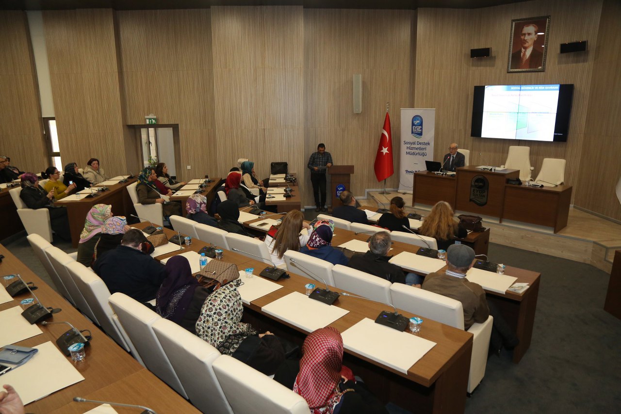 Eyüpsultan Belediyesi, Sosyal Destek Hizmetleri Müdürlüğü Yaşlı ve Engelliler Birimi, Engelli, Emeklilik Semineri