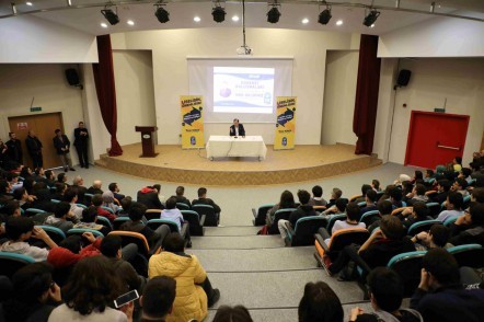 Eyüpsultan Belediye Başkanı Deniz Köken, Öğrenci Buluşmaları Eyüpsultan Belediye Başkanı Deniz Köken, Öğrenci Buluşmaları