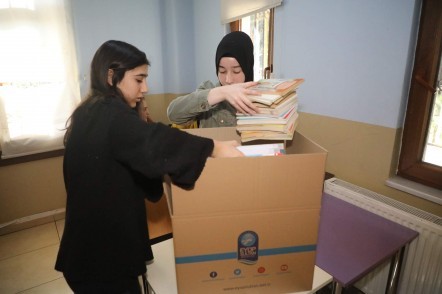 Eyüpsultanlı Çocuklardan Elazığlı Kardeşlerine Anlamlı Destek Eyüpsultanlı Çocuklardan Elazığlı Kardeşlerine Anlamlı Destek
