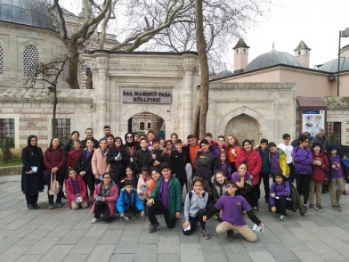 Genç Mihmandarlar Eyüpsultan'ı Geziyor! Genç Mihmandarlar Eyüpsultan'ı Geziyor!