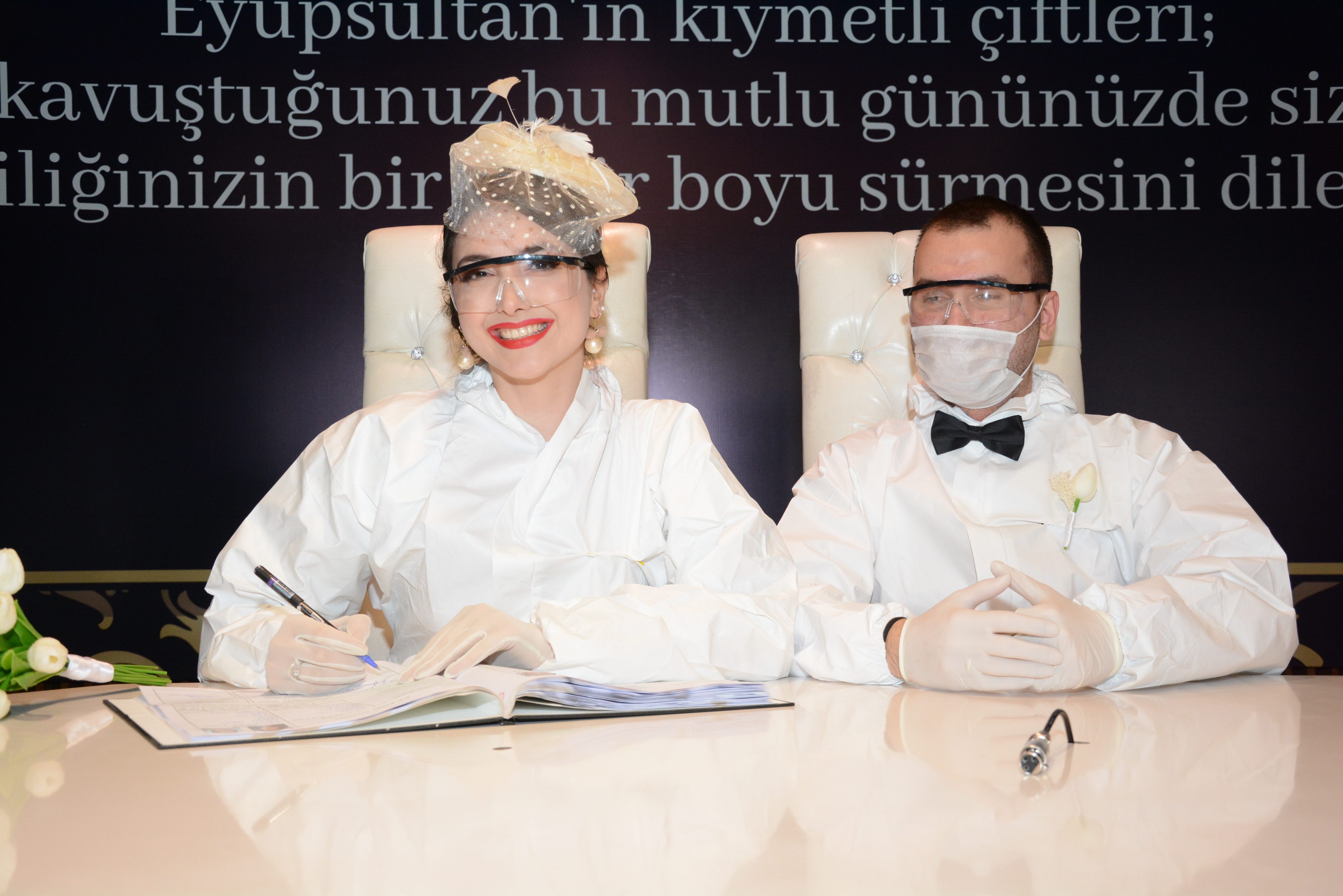 Korona Günlerinde Eyüpsultan'da Bir Güzel Nikah Korona Günlerinde Eyüpsultan'da Bir Güzel Nikah