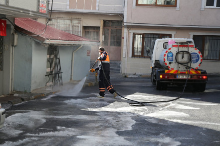 Eyüpsultan'da Temizlik Seferberliği Devam Ediyor