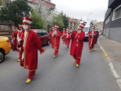 Eyüpsultan'da Bando ve Mehter Konserleri Tekrar Başlıyor Eyüpsultan'da Bando ve Mehter Konserleri Tekrar Başlıyor