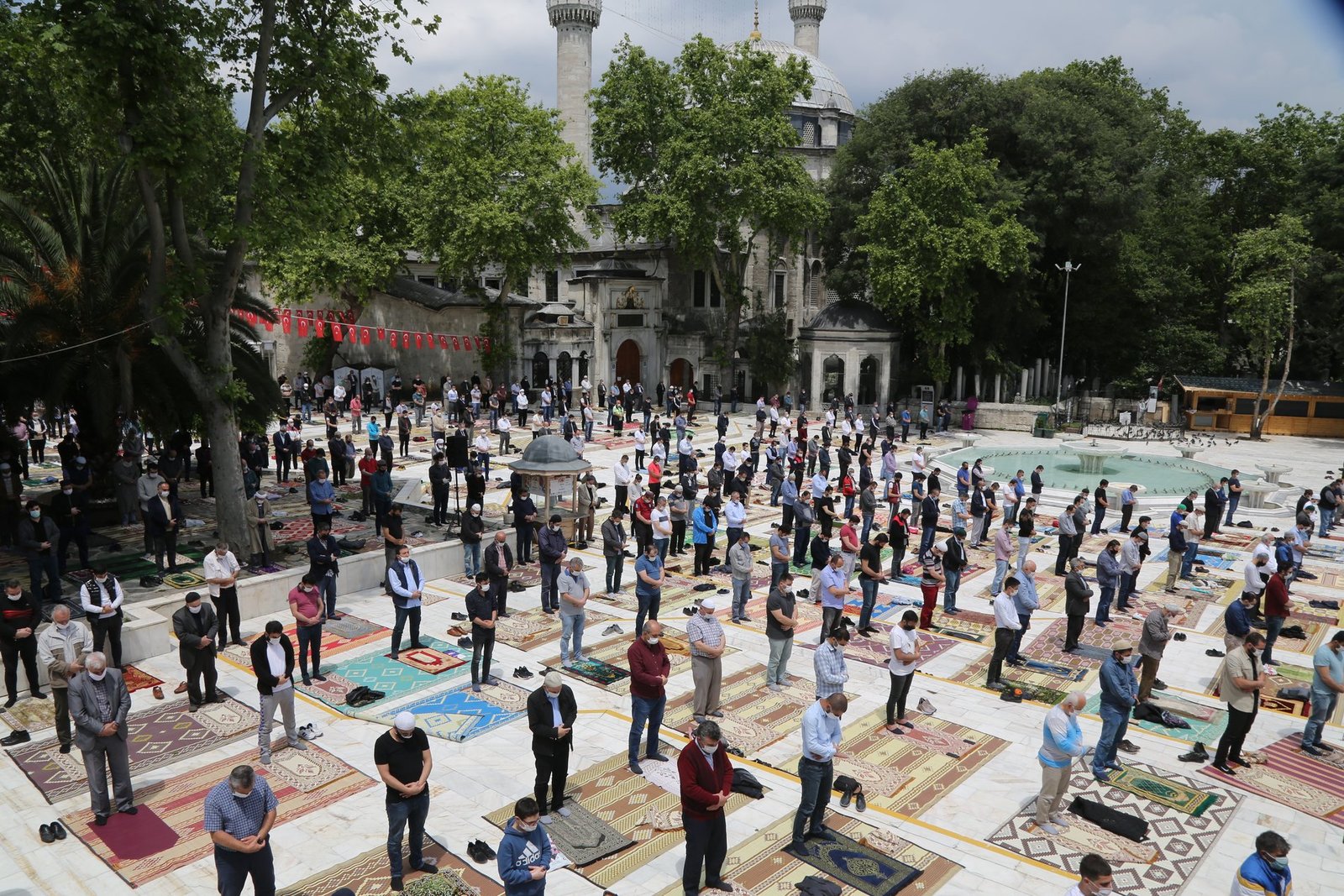 Eyüpsultan'da hasret sona erdi Eyüpsultan'da hasret sona erdi