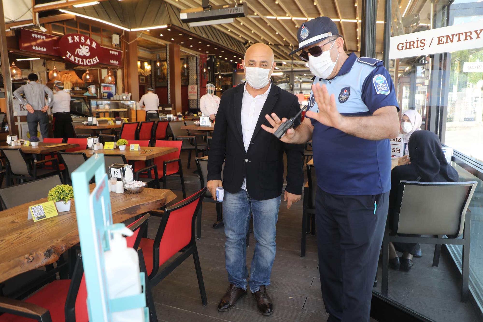 Eyüpsultan Zabıta Ekipleri, Restoran ve Kafeleri Denetledi