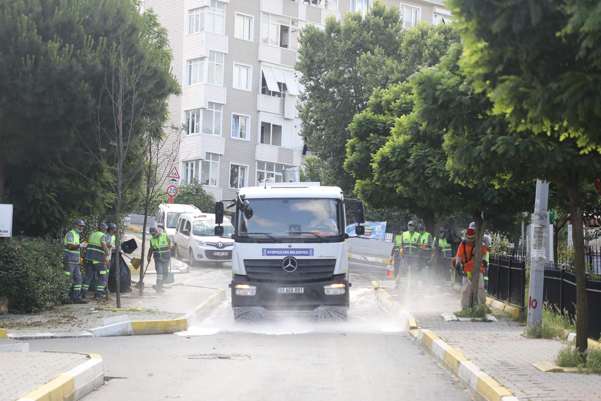 Yeşilpınar Mahallesi'nde Yaz Kampanyası Çalışmaları Gerçekleştirildi