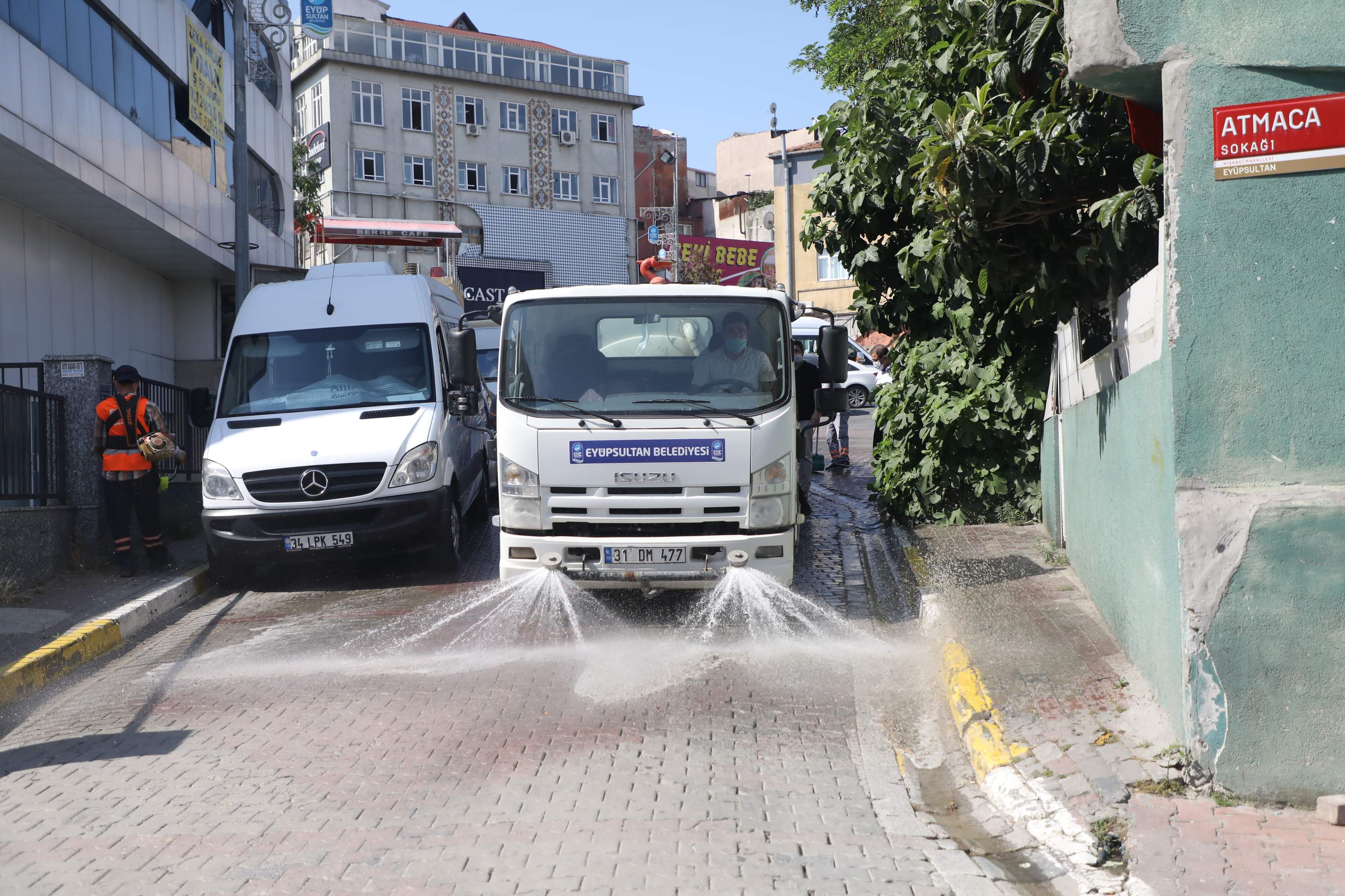 Yazlık Bakım Çalışmaları, Nişanca ve Defterdar Mahallesi'yle Devam Etti