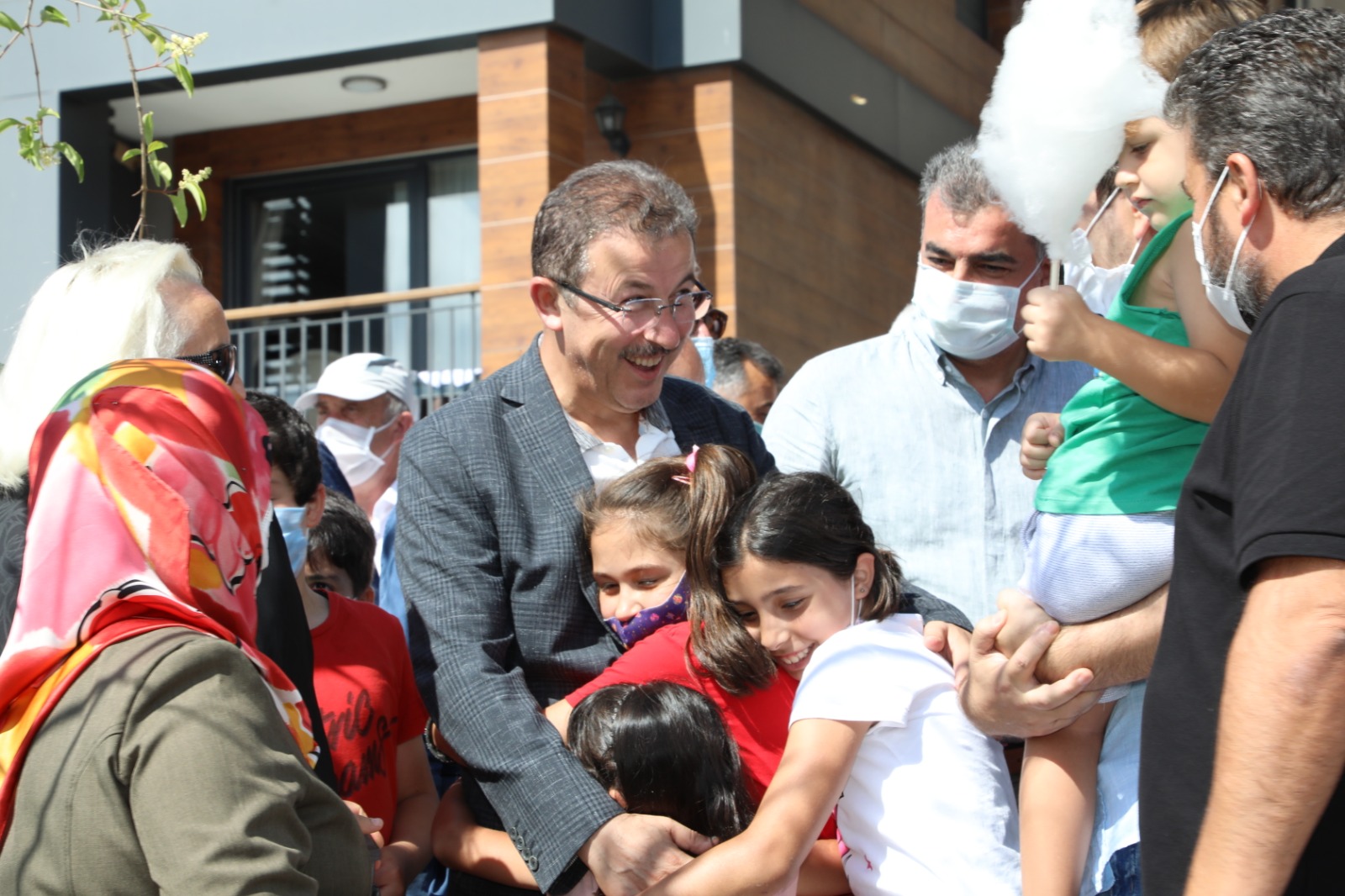 Kemerburgaz Yaşam Parkı Açıldı Kemerburgaz Yaşam Parkı Açıldı