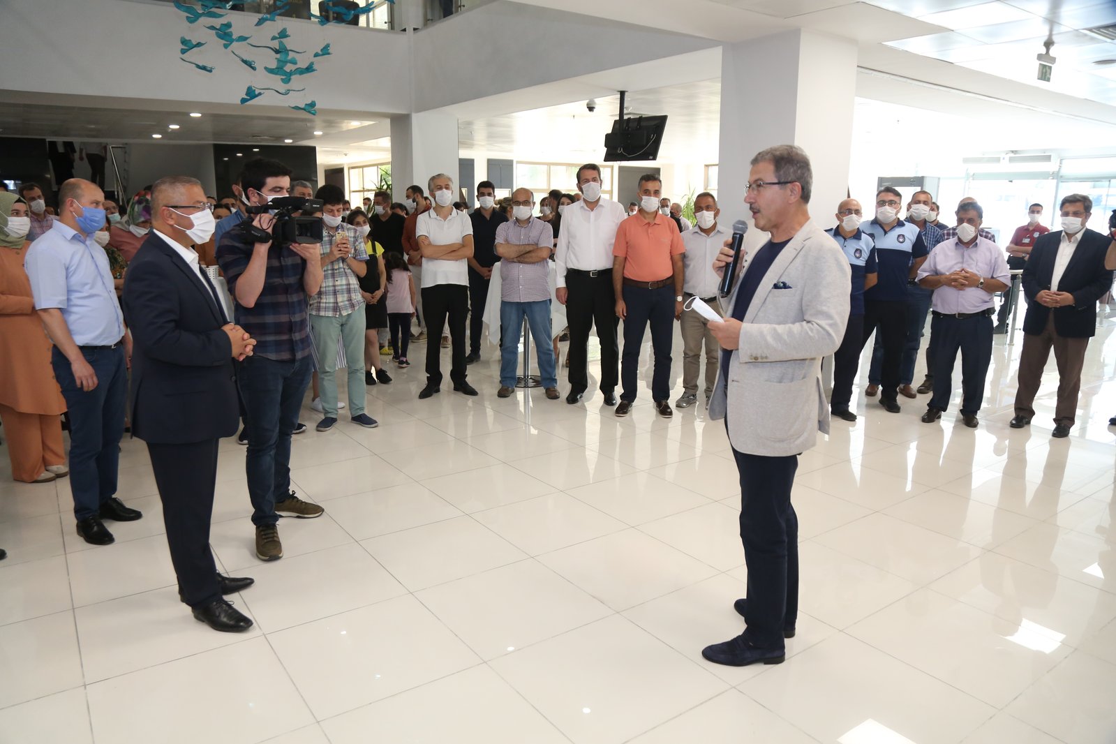 Başkan Deniz Köken Personelle Bayramlaştı Başkan Deniz Köken Personelle Bayramlaştı
