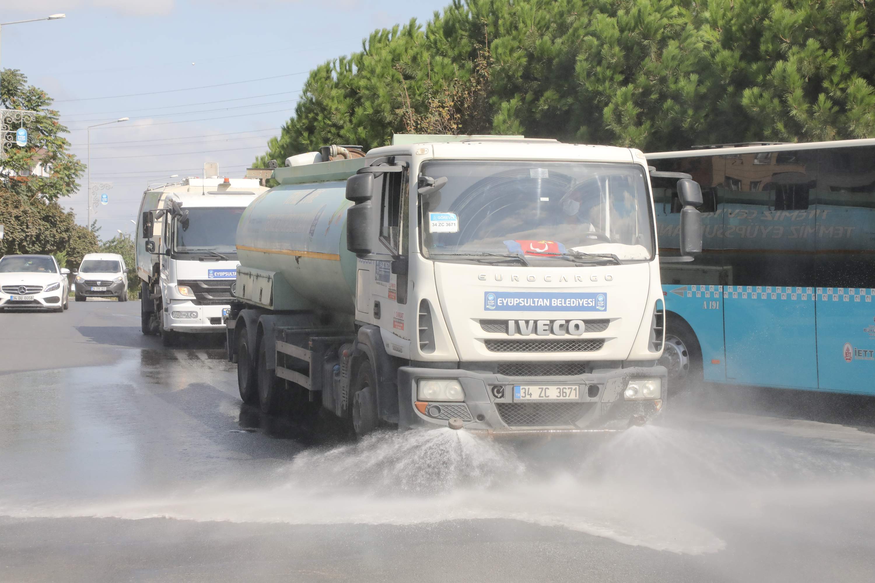 Temizlik seferberliği Emniyettepe ve Güzeltepe'de devam etti