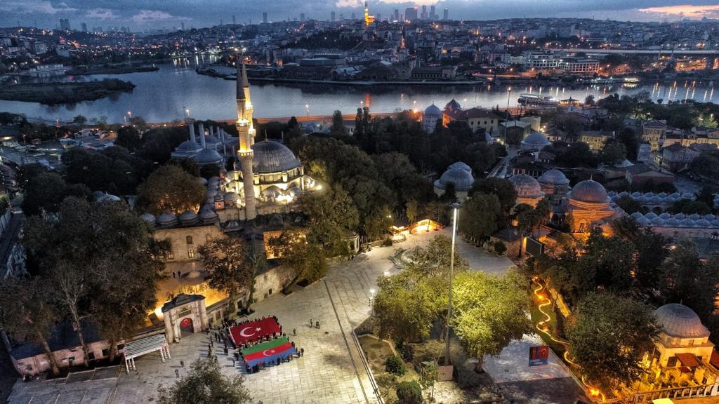 Eyüpsultan, Azerbaycan İçin Tek Yürek Oldu Eyüpsultan, Azerbaycan İçin Tek Yürek Oldu