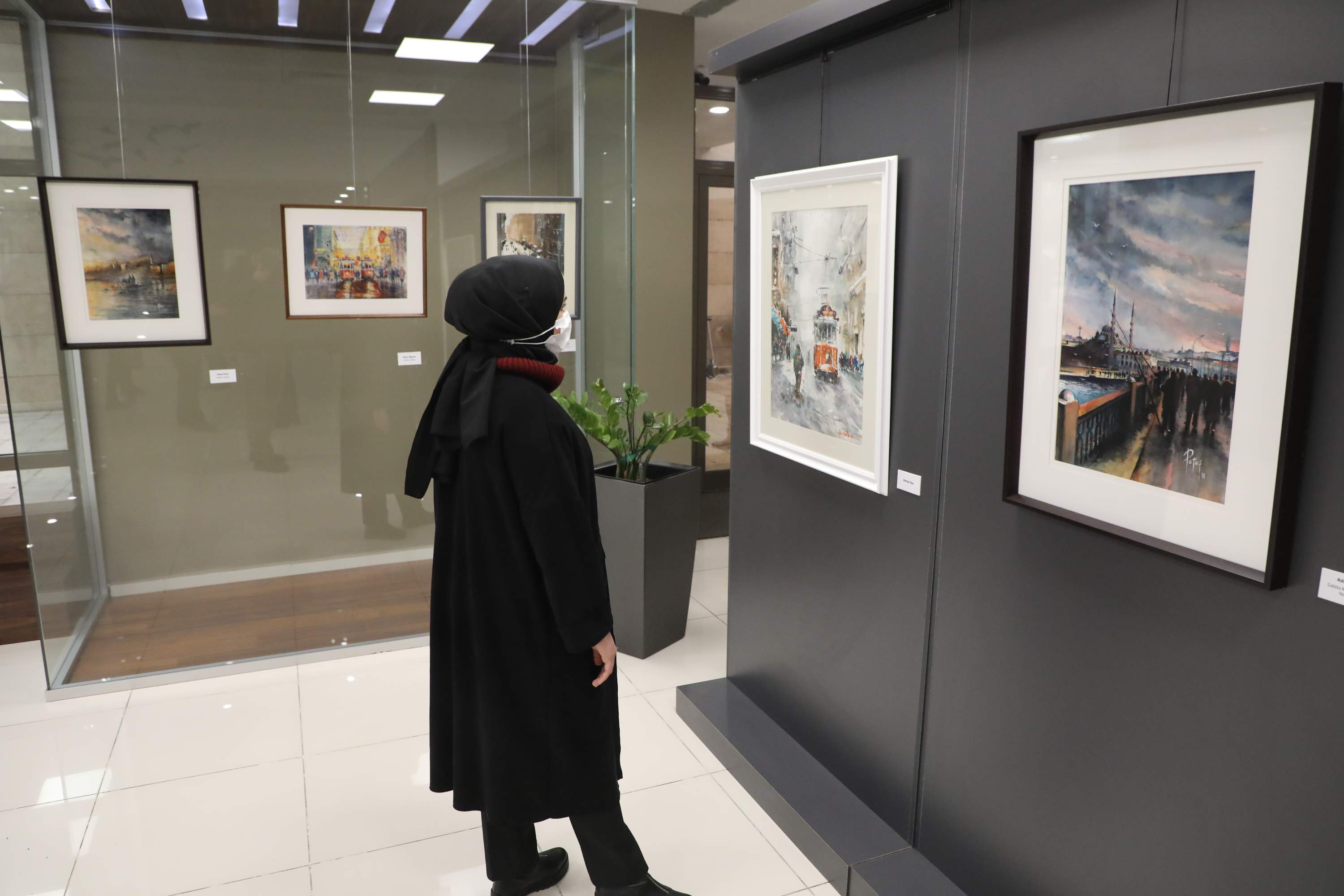 “Şehrin Yüzü” Sulu Boya Sergisi Açıldı “Şehrin Yüzü” Sulu Boya Sergisi Açıldı