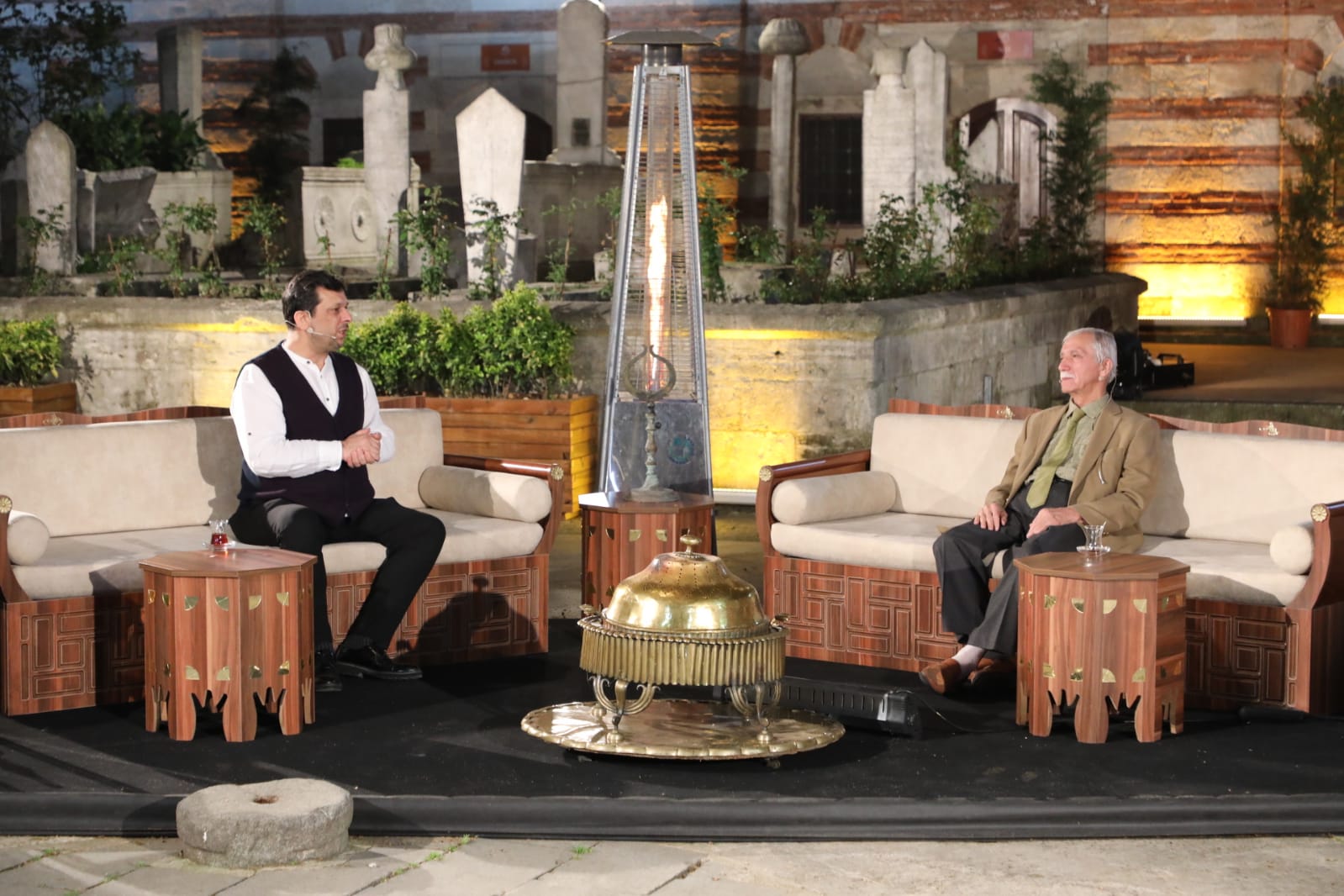 Dursun Gürlek: Eyüpsultan ‘Uhrevi Belde'dir Dursun Gürlek: Eyüpsultan ‘Uhrevi Belde'dir
