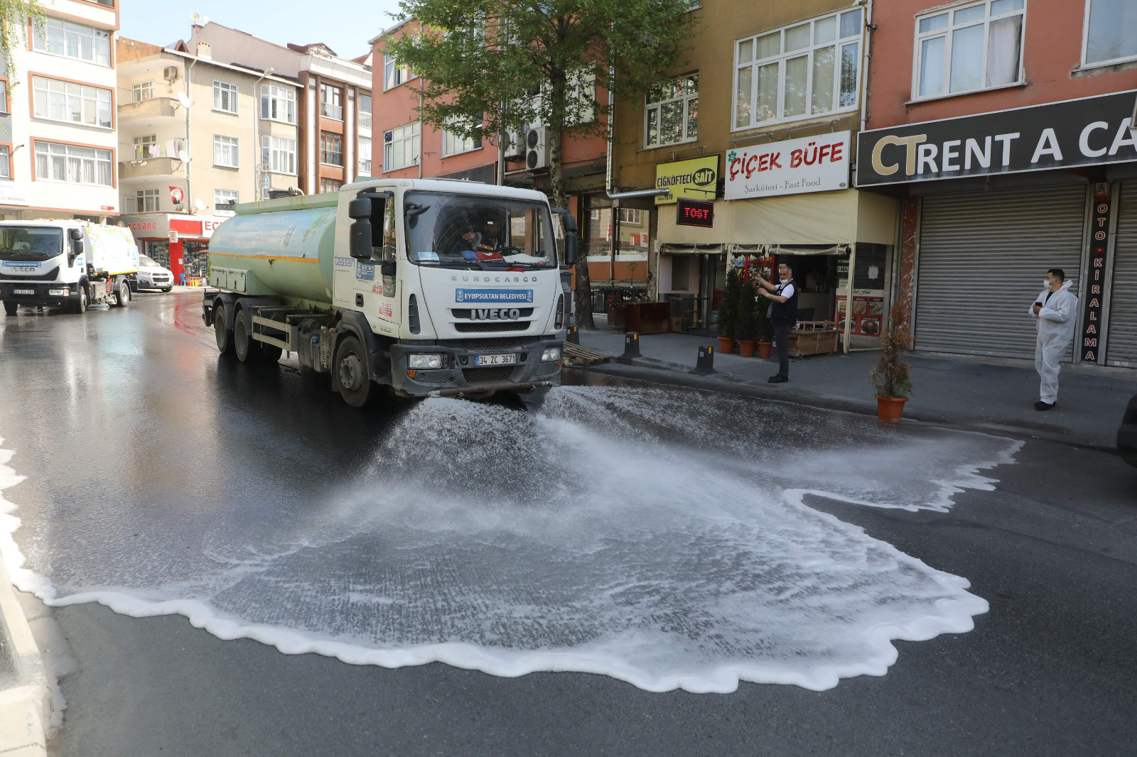 Yeşilpınar'da temizlik ve dezenfeksiyon çalışması yapıldı Yeşilpınar'da temizlik ve dezenfeksiyon çalışması yapıldı