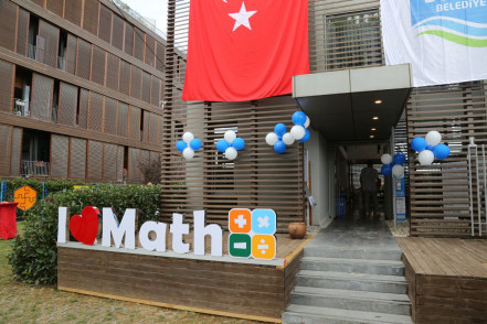 Matematik Evi kapılarını açtı