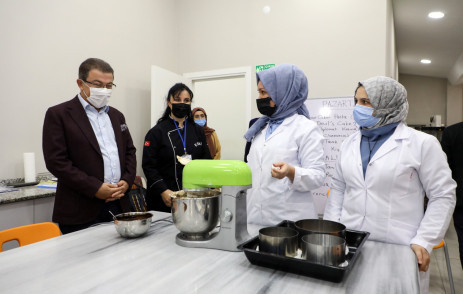ESMEK kurslarında yeni dönem heyecanı ESMEK kurslarında yeni dönem heyecanı