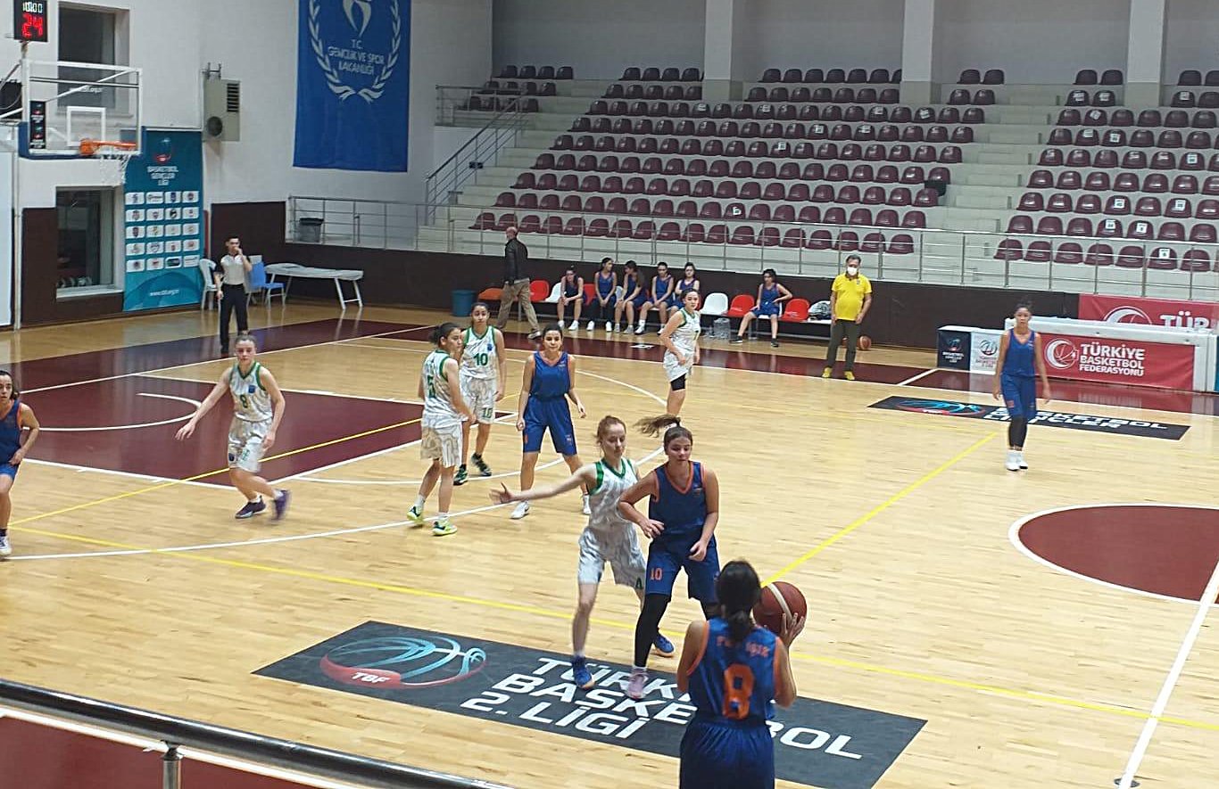 Eyüpsultan Belediyesi Spor Kulübü galibiyete doymuyor Eyüpsultan Belediyesi Spor Kulübü galibiyete doymuyor