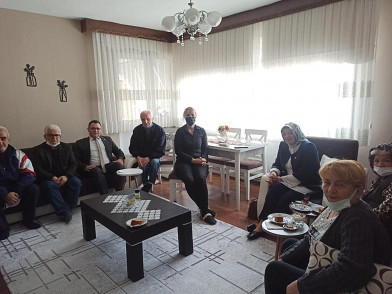 Eyüpsultan'da ev ziyaretleri devam ediyor Eyüpsultan'da ev ziyaretleri devam ediyor