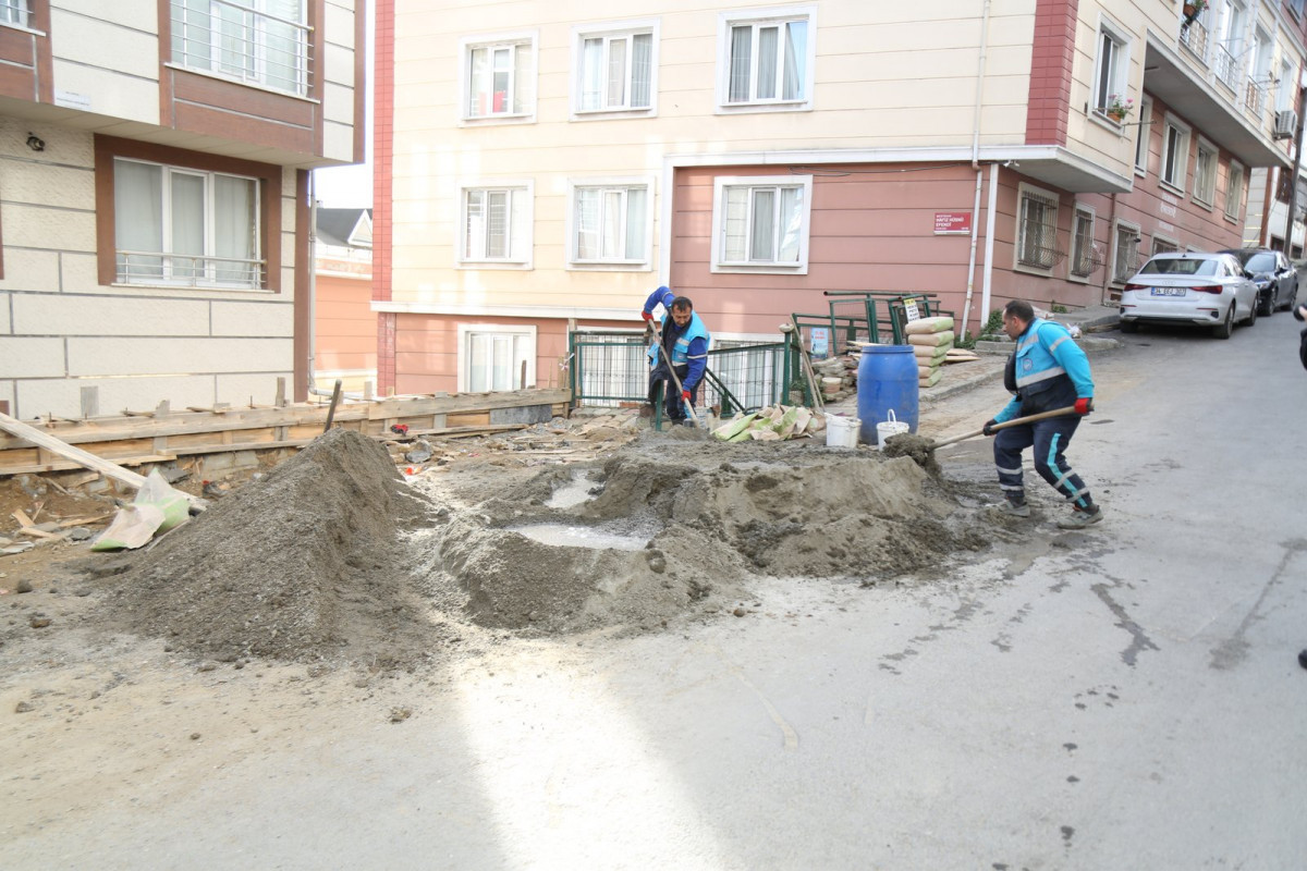 Eyüpsultan'da 36 bin 182 ton asfalt döküldü Eyüpsultan'da 36 bin 182 ton asfalt döküldü