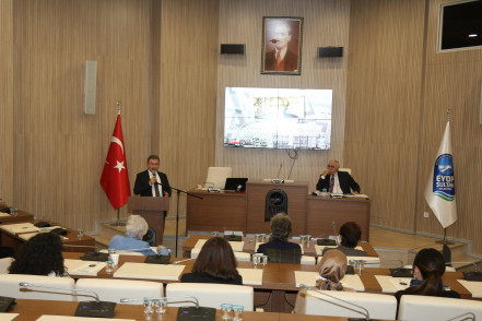 Prof. Dr. Nezih Eldem Eyüpsultan'da anıldı Prof. Dr. Nezih Eldem Eyüpsultan'da anıldı