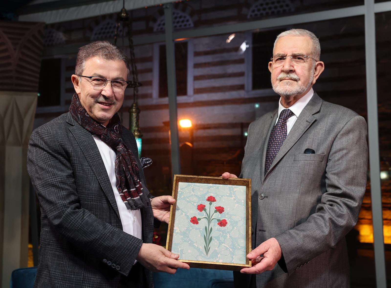Ramazan Sohbetlerinin konuğu Ömer Tuğrul İnançer oldu Ramazan Sohbetlerinin konuğu Ömer Tuğrul İnançer oldu