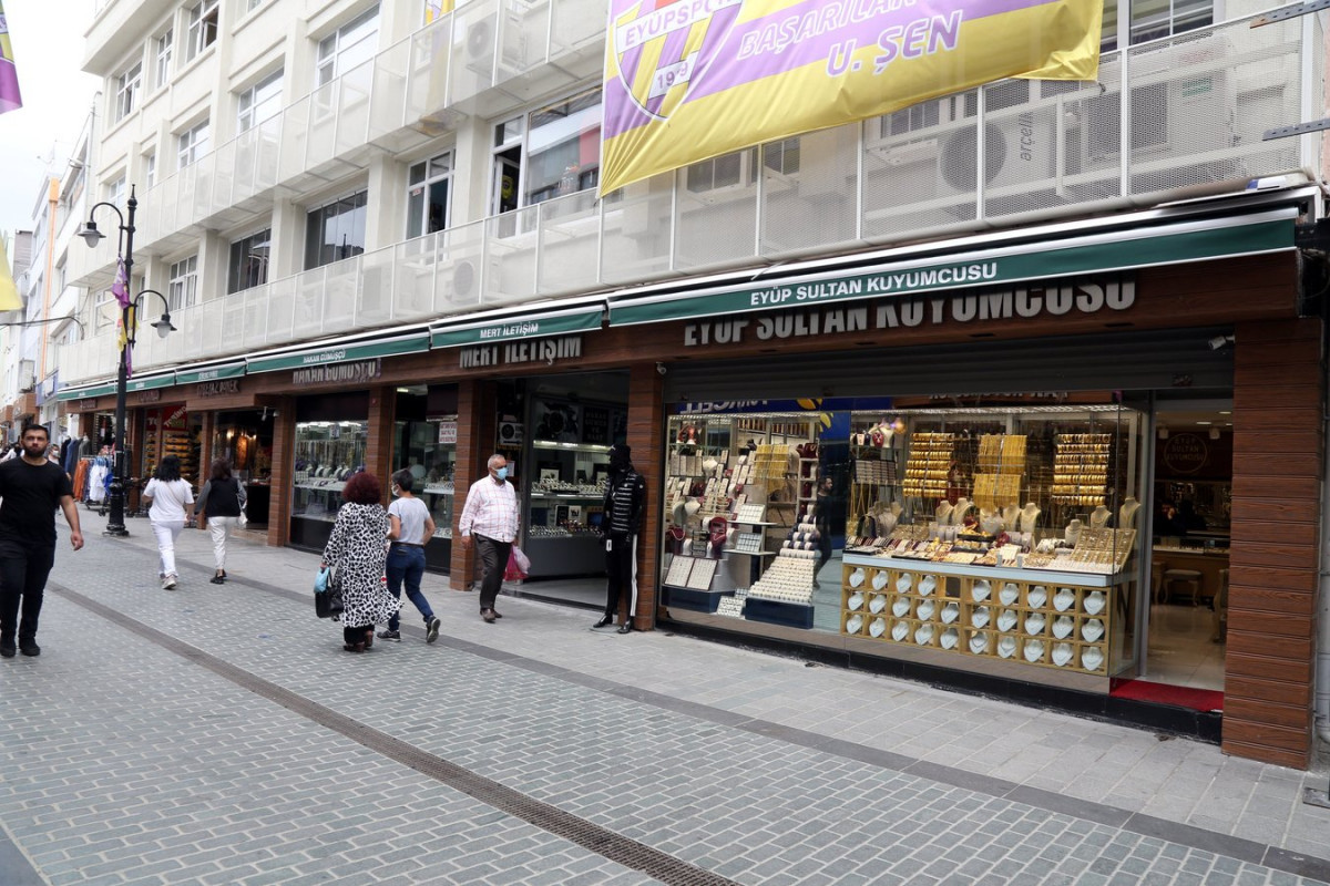 Eyüp Sultan Camii ve çevresi yeni çehresine kavuştu Eyüp Sultan Camii ve çevresi yeni çehresine kavuştu