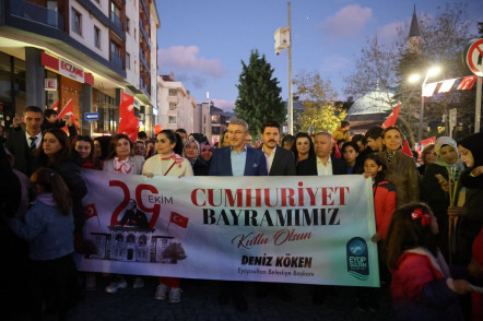 Göktürk'te fener alayı büyük coşkuyla gerçekleşti Göktürk'te fener alayı büyük coşkuyla gerçekleşti