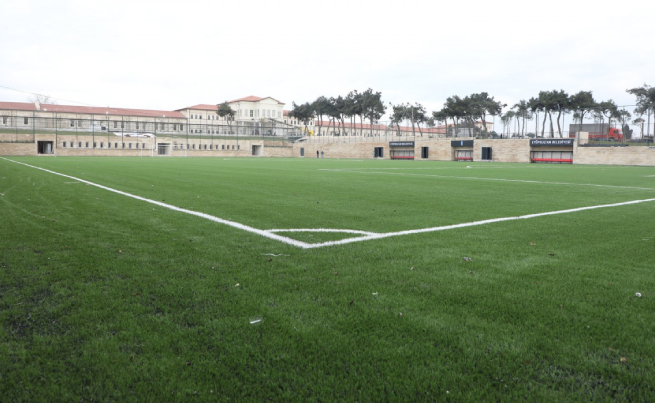 Eyüpsultan Belediyesi Rami Spor Tesisleri “FIFA Kalite Belgesi” aldı