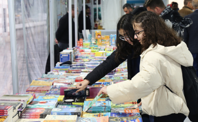 Kitap Fuarımız, her yaştan kitapseverin buluşma noktası halinde geldi