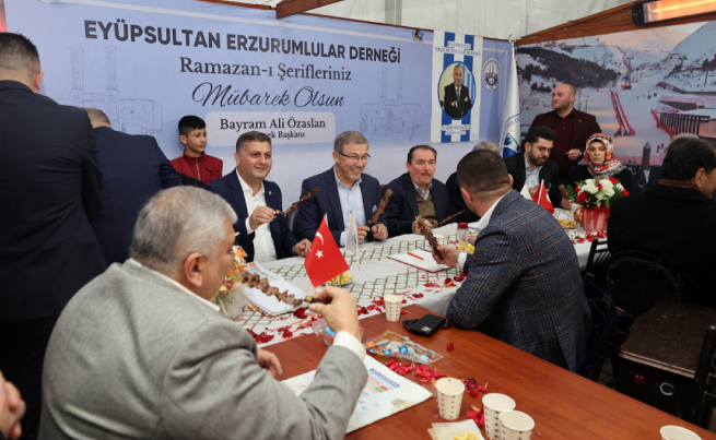 Derneklerimizle iftar sofralarında bir araya geliyoruz