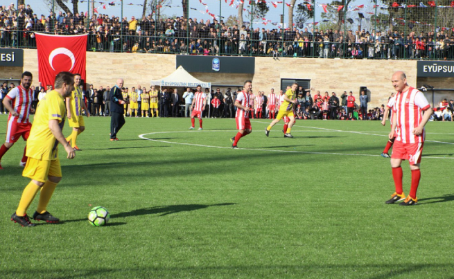 Rami Spor Sahası'na muhteşem açılış Rami Spor Sahası'na muhteşem açılış