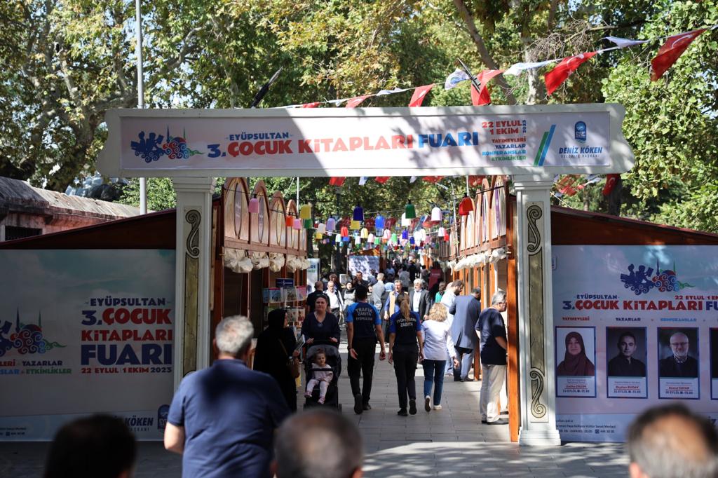 Eyüpsultan 3. Çocuk Kitapları Fuarı Eyüpsultan 3. Çocuk Kitapları Fuarı