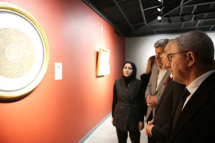 Galeri Eyüpsultan'da “Geçmişin İzinde Hat” sergisi sanatseverlerle buluştu