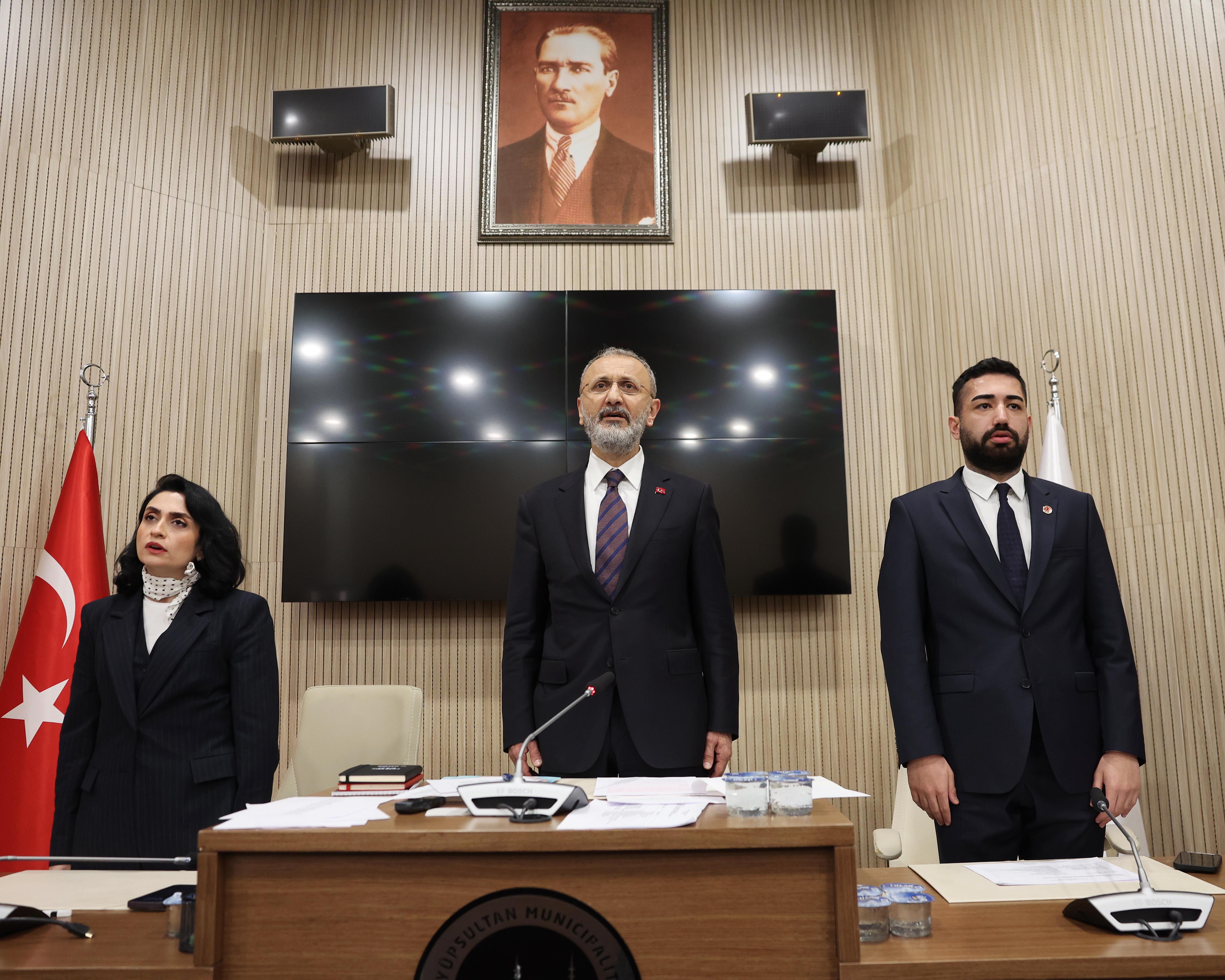 Eyüpsultan'da yeni dönemin ilk meclisi toplandı Eyüpsultan'da yeni dönemin ilk meclisi toplandı