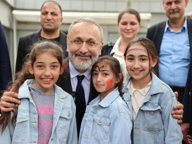 23 Nisan 23 Nisan