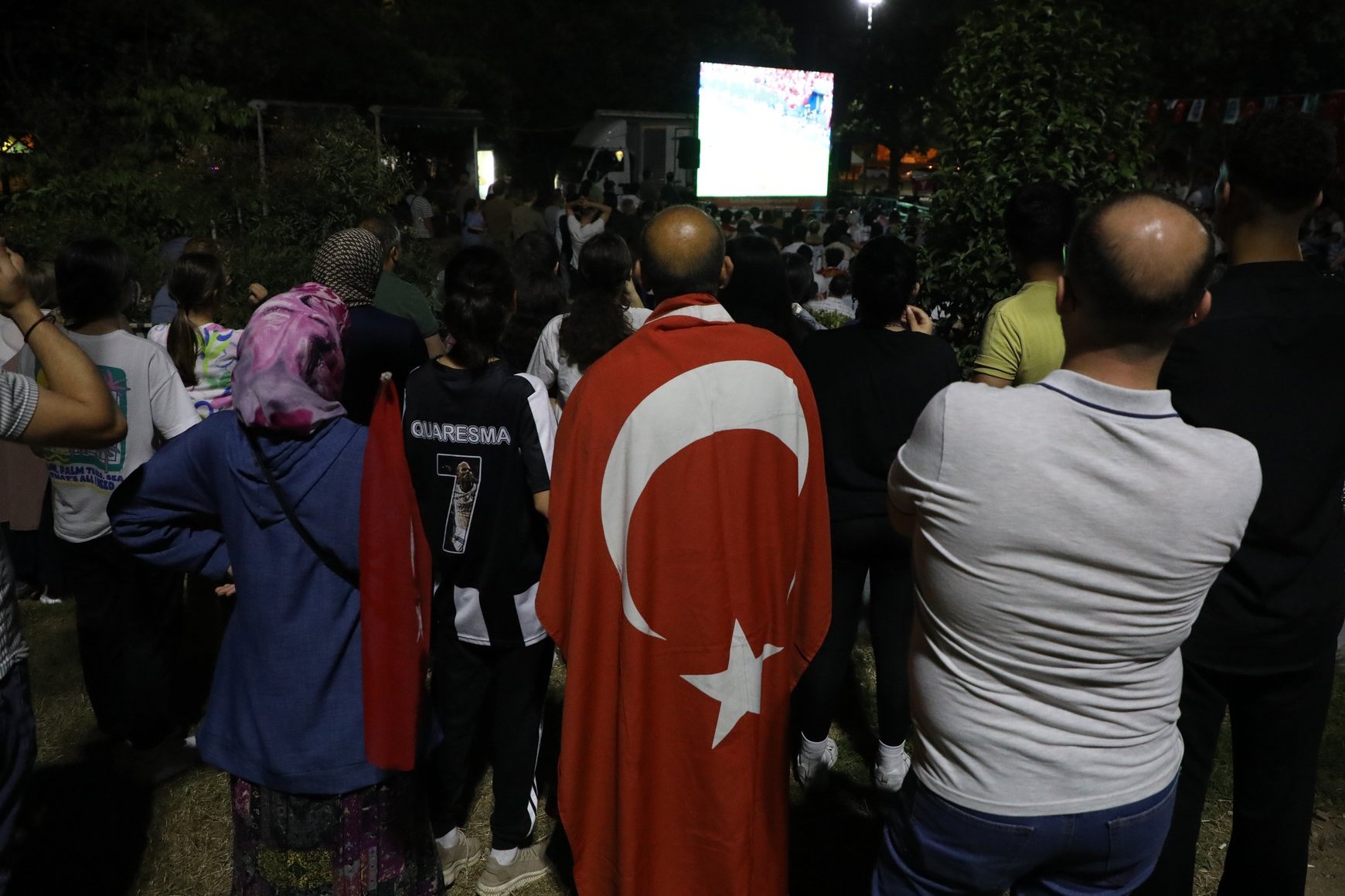 Eyüpsultan'da çeyrek final sevinci Eyüpsultan'da çeyrek final sevinci