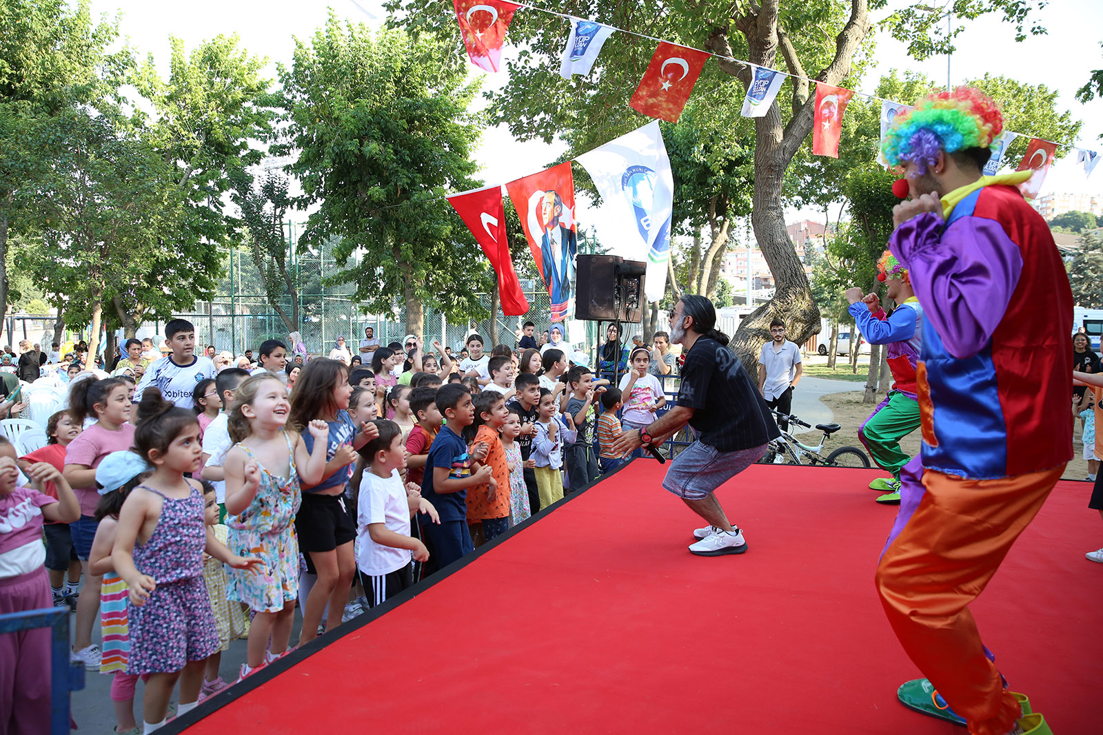 Eyüpsultan'ın mahallelerinde şenlik var Eyüpsultan'ın mahallelerinde şenlik var