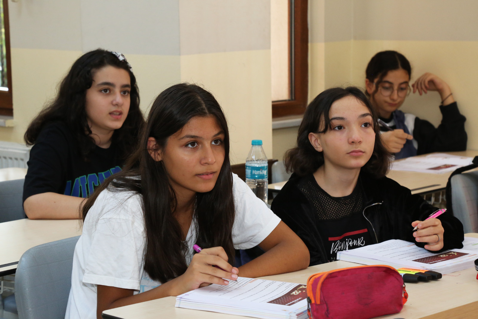 Bilgi Evlerimizden LGS'de büyük başarı Bilgi Evlerimizden LGS'de büyük başarı