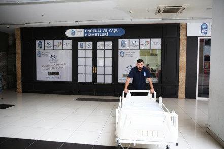 Medikal malzeme yardımlarımız devam ediyor Medikal malzeme yardımlarımız devam ediyor